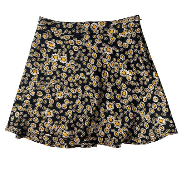 Free People SIZE 6 Phoebe Black Daisy Printed A-Line Skater Mini Skirt - Picture 1 of 7